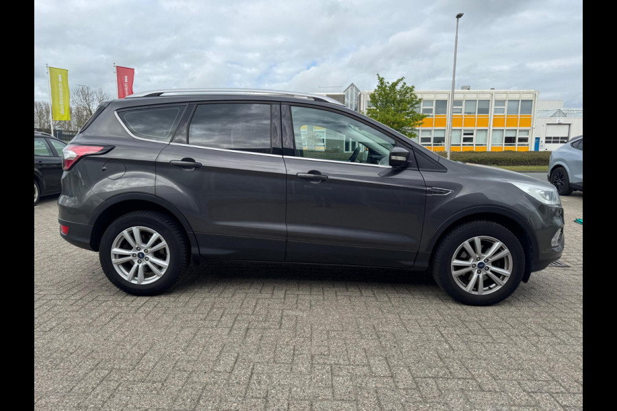 Ford Kuga 1.5 EcoBoost Trend Ultimate 120pk | SYNC 3 Navigatie | Voorruit verwarming | Trekhaak