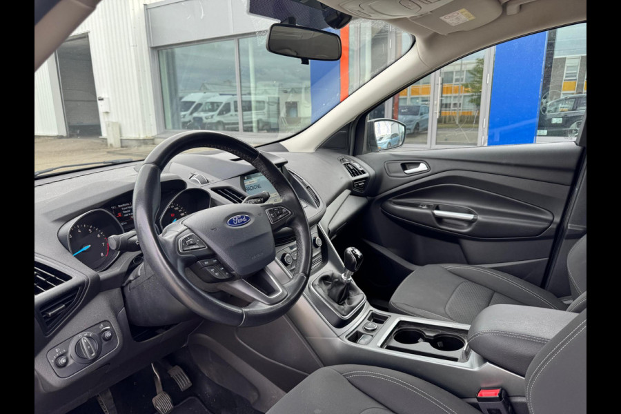 Ford Kuga 1.5 EcoBoost Trend Ultimate 120pk | SYNC 3 Navigatie | Voorruit verwarming | Trekhaak