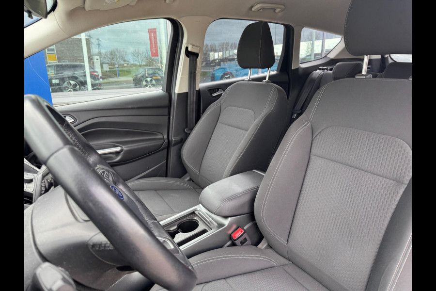 Ford Kuga 1.5 EcoBoost Trend Ultimate 120pk | SYNC 3 Navigatie | Voorruit verwarming | Trekhaak