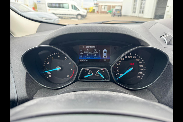 Ford Kuga 1.5 EcoBoost Trend Ultimate 120pk | SYNC 3 Navigatie | Voorruit verwarming | Trekhaak