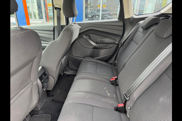 Ford Kuga 1.5 EcoBoost Trend Ultimate 120pk | SYNC 3 Navigatie | Voorruit verwarming | Trekhaak