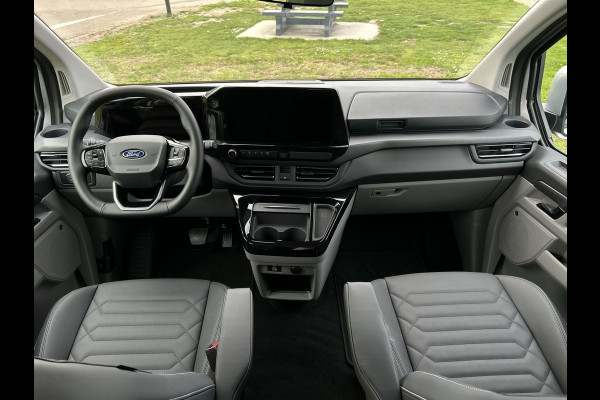 Ford E-Tourneo Custom 340 L2H1 Titanium X 65 kWh 218pk | Leer | 8-zits | B&O | 2x electr. schuifdeur | ACC | Navigatie | 360 camera € 52.250,00 excl. BTW