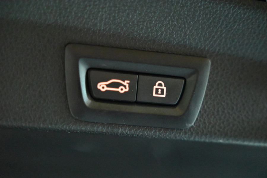 BMW 4 Serie Gran Coupé 420i M-Sport - Active Cruise Control - Schuifdak - Keyless Entry - HUD - Adaptieve LED Koplampen -