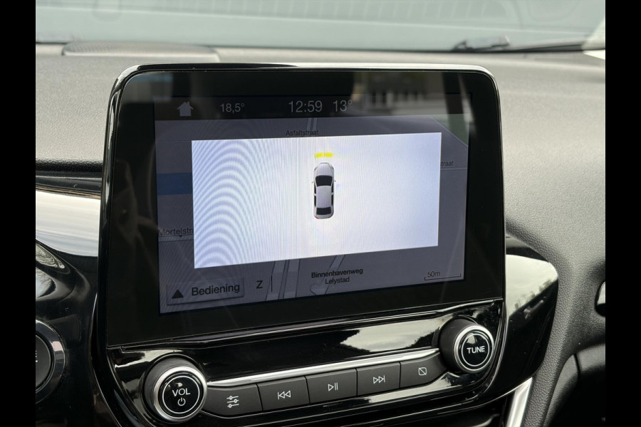 Ford Fiesta 1.0 EcoBoost Titanium 2e Eigenaar,Pano,Camera,Navi,PDC V+A,Carplay,Clima,Cruise,Dealer Onderhouden,6 Bak,N.A.P,102pk,Lm velgen,Apk tot 02-2027