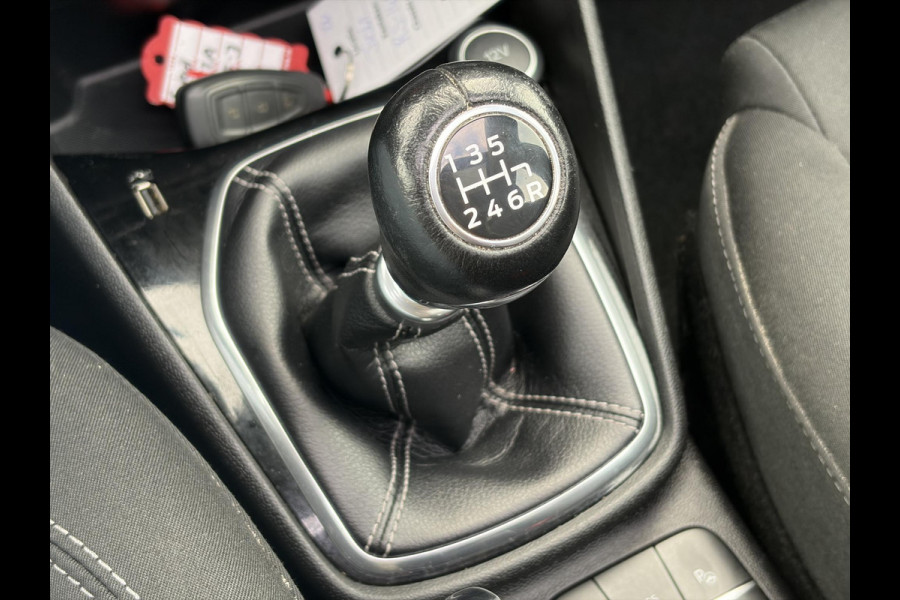 Ford Fiesta 1.0 EcoBoost Titanium 2e Eigenaar,Pano,Camera,Navi,PDC V+A,Carplay,Clima,Cruise,Dealer Onderhouden,6 Bak,N.A.P,102pk,Lm velgen,Apk tot 02-2027