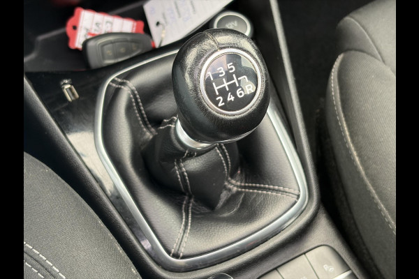 Ford Fiesta 1.0 EcoBoost Titanium 2e Eigenaar,Pano,Camera,Navi,PDC V+A,Carplay,Clima,Cruise,Dealer Onderhouden,6 Bak,N.A.P,102pk,Lm velgen,Apk tot 02-2027