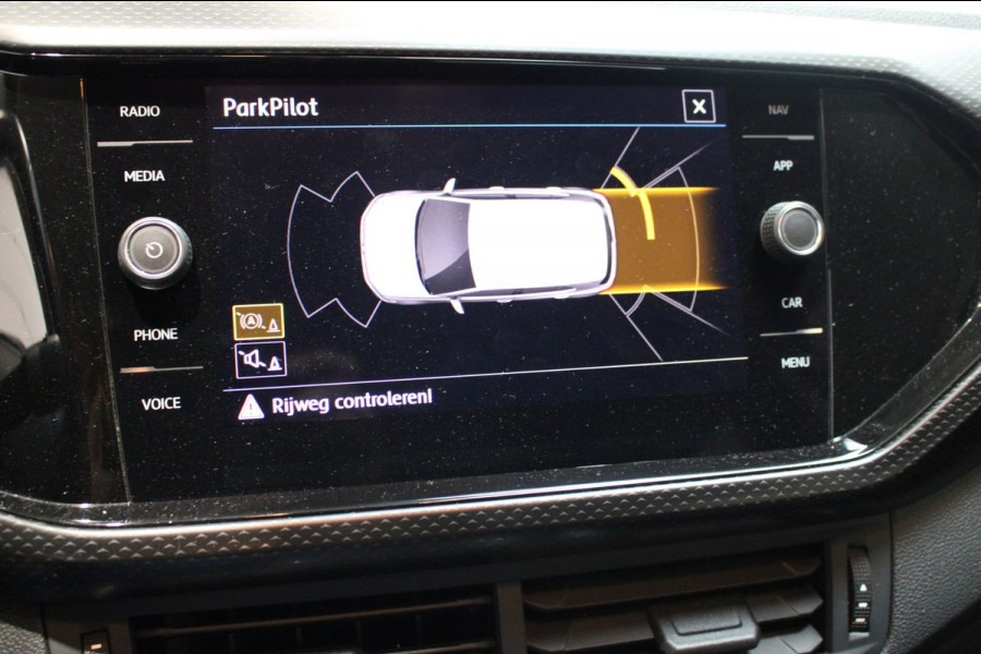 Volkswagen T-Cross 1.0 TSI Life PDC/Navigatie 1e eigenaar Prijs is rijklaar