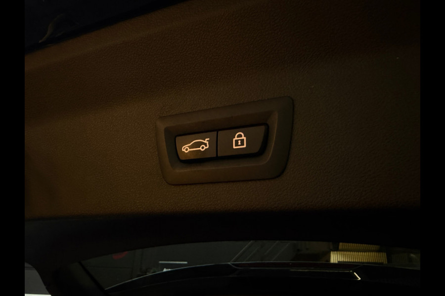 BMW X3 XDrive30e High Executive M-SPORT|PANO|HuD|LASER|KEYLESS|CARPLAY|SFEERVERLICHTING|LANE ASSIST|PLUG IN HYBRIDE|292PK|VOL!