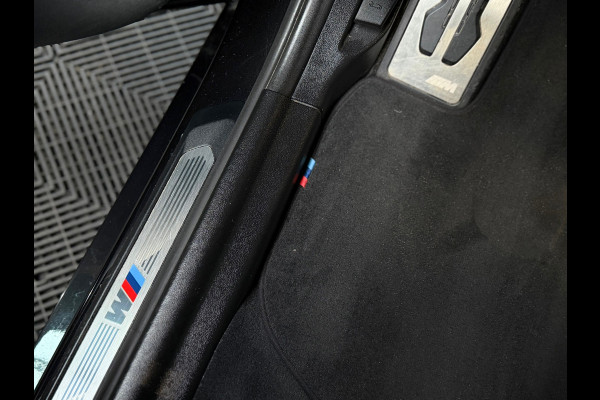 BMW X3 XDrive30e High Executive M-SPORT|PANO|HuD|LASER|KEYLESS|CARPLAY|SFEERVERLICHTING|LANE ASSIST|PLUG IN HYBRIDE|292PK|VOL!