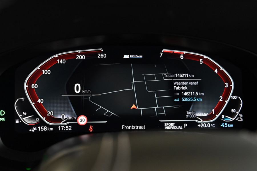 BMW 5 Serie Touring 530e xDrive High Executive - Active Cruise Control - Keyless Entry - Sfeerverlichting - Memory - HiFi -