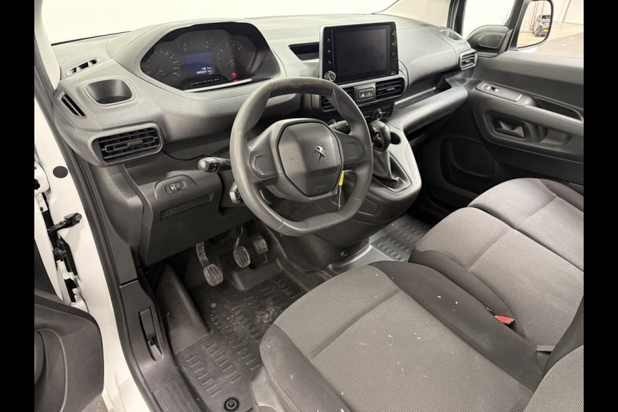 Peugeot Partner 1.5 BlueHDI Premium Airco App-connect Parkeersensoren Trekhaak