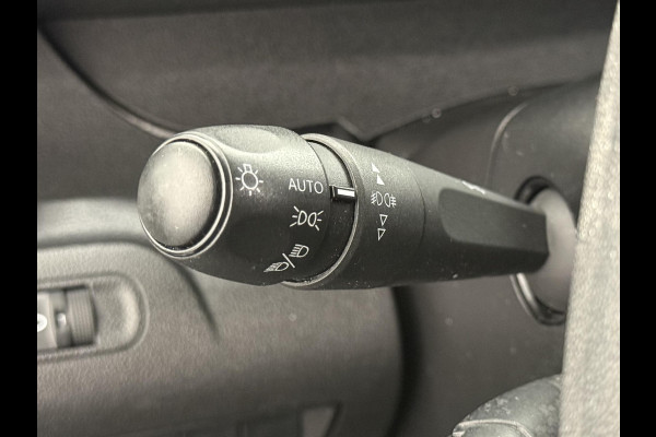 Peugeot Partner 1.5 BlueHDI Premium Airco App-connect Parkeersensoren Trekhaak