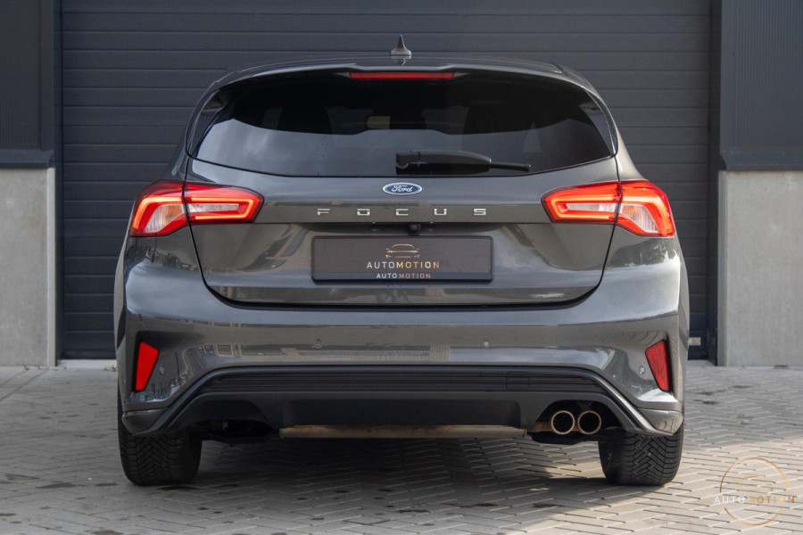 Ford Focus 1.0 EcoBoost ST-Line Camera Keyless Stoelverwarming Carplay Led