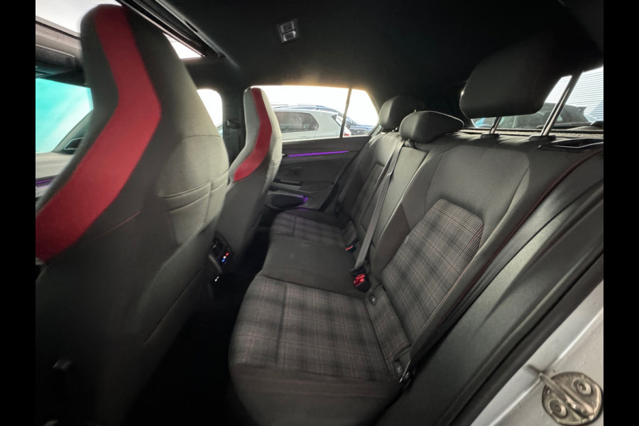 Volkswagen Golf 2.0 TSI GTI Pano|H/K|HuD|Sfeer|Mistlampen