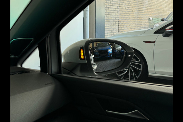 Volkswagen Golf 2.0 TSI GTI Pano|H/K|HuD|Sfeer|Mistlampen