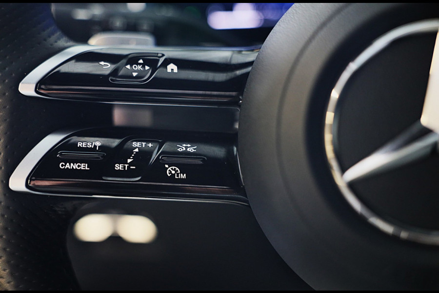 Mercedes-Benz GLC 300e 4MATIC AMG 63 Look / Memory / Digital Cockpit / Open Pano / 360 Camera / Acc / Trekhaak / Led / 21 I