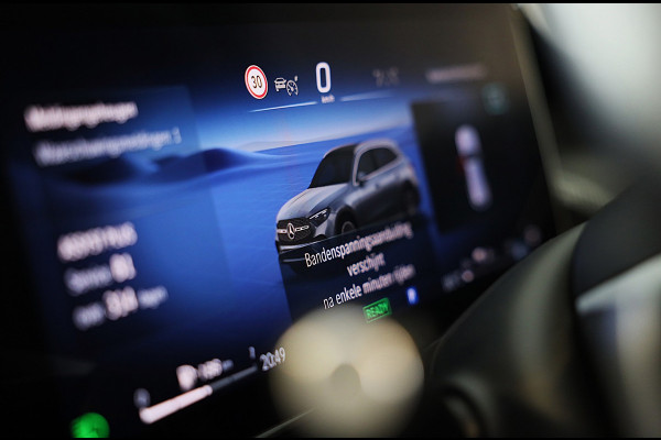 Mercedes-Benz GLC 300e 4MATIC AMG 63 Look / Memory / Digital Cockpit / Open Pano / 360 Camera / Acc / Trekhaak / Led / 21 I