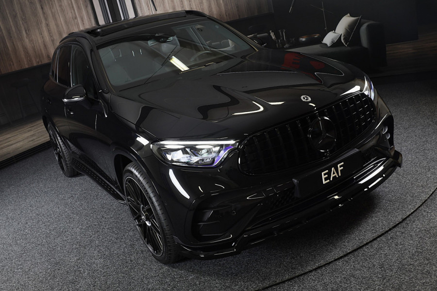 Mercedes-Benz GLC 300e 4MATIC AMG 63 Look / Memory / Digital Cockpit / Open Pano / 360 Camera / Acc / Trekhaak / Led / 21 I