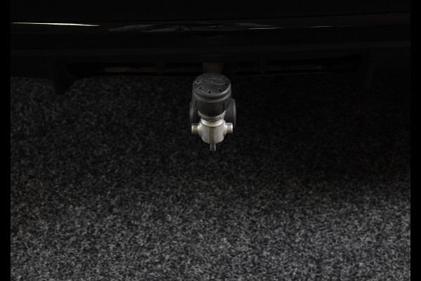 Mercedes-Benz GLC 300e 4MATIC AMG 63 Look / Memory / Digital Cockpit / Open Pano / 360 Camera / Acc / Trekhaak / Led / 21 I