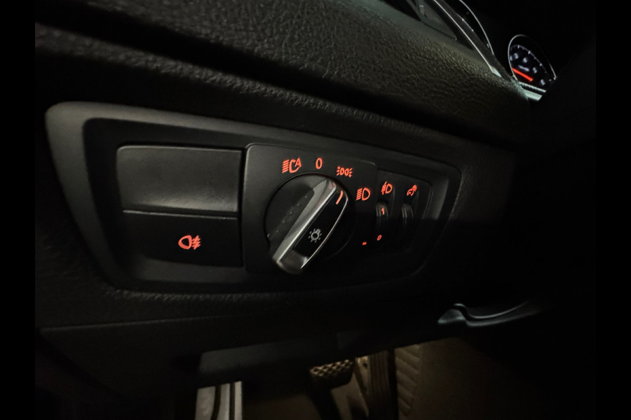 BMW 1-serie M140i xDrive Executive Harman Kardon|Volleder