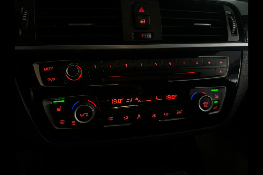 BMW 1-serie M140i xDrive Executive Harman Kardon|Volleder