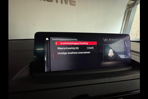 BMW 1-serie M140i xDrive Executive Harman Kardon|Volleder