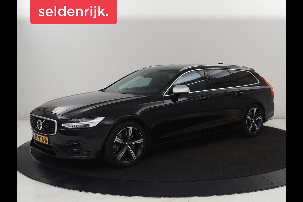 Volvo V90 2.0 T4 R-Design | Trekhaak | Leder/Alcantara | Stoelverwarming | Adaptive cruise | Camera | Carplay | Keyless | Side Assist | Navigatie | Climate control | Sportstoelen | Getint glas