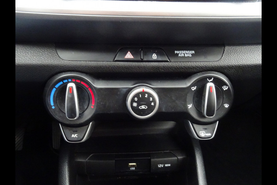 Kia Stonic 1.0 T-GDi MHEV DynamicLine * CAMERA * DEALER ONDERH. !!