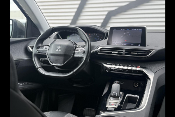 Peugeot 3008 1.2 PureTech Allure 2e Eigenaar|Navi|Carplay|Camera|Clima|Cruise|Trekhaak|Stoelverwarming|Elektr. Achterklep|APK tot 01-2027
