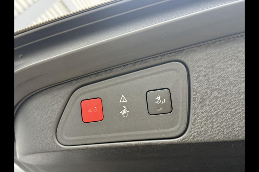 Peugeot 3008 1.2 PureTech Allure 2e Eigenaar|Navi|Carplay|Camera|Clima|Cruise|Trekhaak|Stoelverwarming|Elektr. Achterklep|APK tot 01-2027