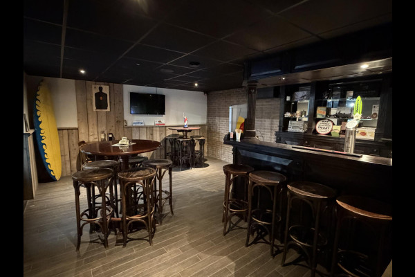 Peugeot 3008 1.2 PureTech Allure 2e Eigenaar|Navi|Carplay|Camera|Clima|Cruise|Trekhaak|Stoelverwarming|Elektr. Achterklep|APK tot 01-2027