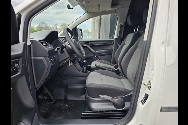 Volkswagen Caddy 2.0 TDI L1H1 BMT Trendline | Airco | Cruise | Trekhaak | All-seasons | Betimmering | Dakdragers |