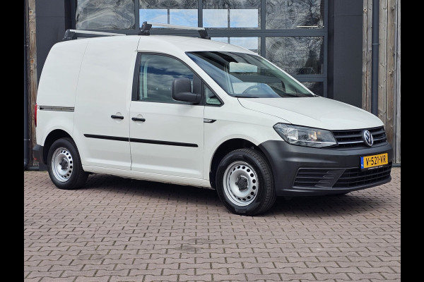 Volkswagen Caddy 2.0 TDI L1H1 BMT Trendline | Airco | Cruise | Trekhaak | All-seasons | Betimmering | Dakdragers |