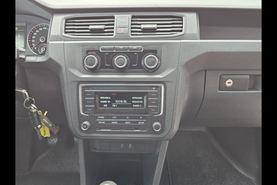 Volkswagen Caddy 2.0 TDI L1H1 BMT Trendline | Airco | Cruise | Trekhaak | All-seasons | Betimmering | Dakdragers |