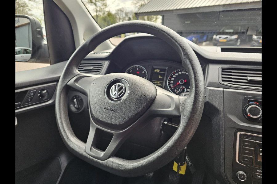 Volkswagen Caddy 2.0 TDI L1H1 BMT Trendline | Airco | Cruise | Trekhaak | All-seasons | Betimmering | Dakdragers |
