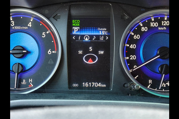 Toyota Hilux 2.4 D-4D-F DOUBLE CAB AUTOMAAT LEER 3200KG TREKHAAK CLIMATE CRUISE