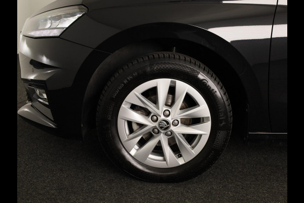 Škoda Fabia 1.0 TSI Business Edition 95 pk | Verlengde garantie | Navigatie via App | Parkeersensoren | Achteruitrijcamera | Stoelverwarming |