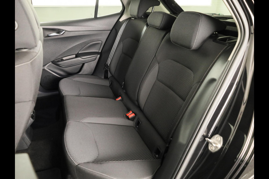 Škoda Fabia 1.0 TSI Business Edition 95 pk | Verlengde garantie | Navigatie via App | Parkeersensoren | Achteruitrijcamera | Stoelverwarming |