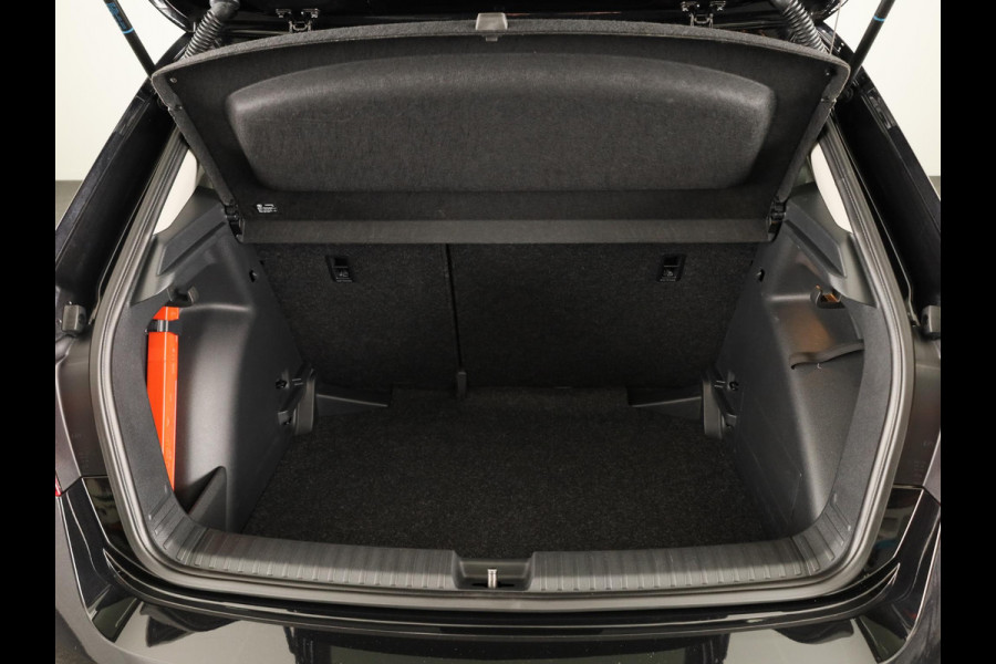 Škoda Fabia 1.0 TSI Business Edition 95 pk | Verlengde garantie | Navigatie via App | Parkeersensoren | Achteruitrijcamera | Stoelverwarming |