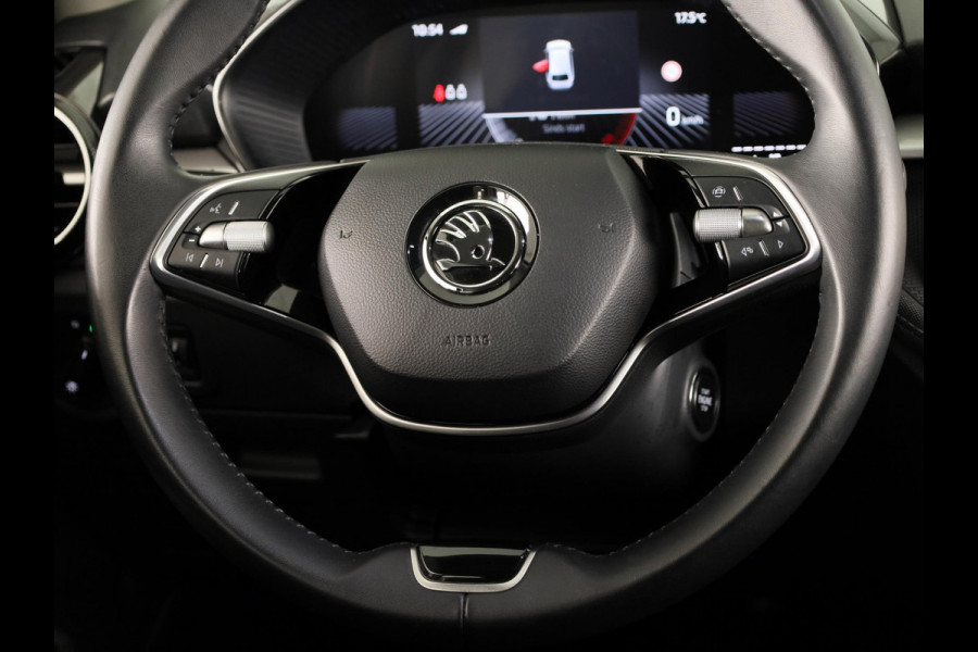 Škoda Fabia 1.0 TSI Business Edition 95 pk | Verlengde garantie | Navigatie via App | Parkeersensoren | Achteruitrijcamera | Stoelverwarming |