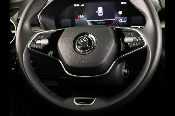 Škoda Fabia 1.0 TSI Business Edition 95 pk | Verlengde garantie | Navigatie via App | Parkeersensoren | Achteruitrijcamera | Stoelverwarming |