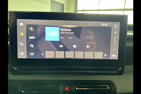 Citroën Ë-C3 Aircross Plus 113pk Comfort Range 44 kWh 11 kw lader | Apple Carplay | Parkeercamera nieuw! vanuit voorraad leverbaar