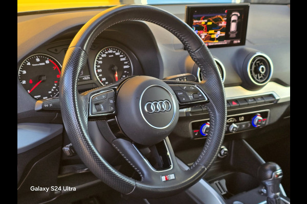 Audi Q2 35 TFSI S Line / Aut / 150 PK / TOPSTAAT / Navi / Ecc / Elek Pakket / Cruise Control / Led / Pdc / Allu Velgen