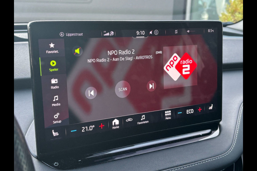 Škoda ENYAQ iV 80 Sportline / Full option! / Trekhaak / Panoramadak / 360Camera / Head-up / Leder&Alcantara / 21'' / CarPlay / Stoelverwarming 4x / Dodehoek / DAB / ACC / Warmtepomp / Zonescherm Zijruiten