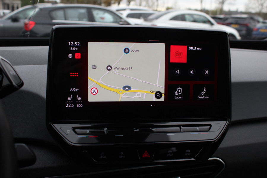 Volkswagen ID.3 Pure 45 kWh / CarPlay / Parkeerhulp V+A / 18'' / Stuur+Stoelverwarming / DAB / ACC / Warmtepomp