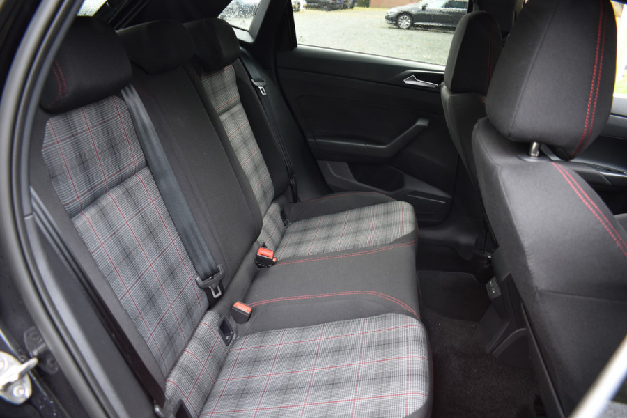 Volkswagen Polo GTI 2.0 TSI 210PK DSG STOELVERW VIRTUAL/IQ-LED/CARPLAY