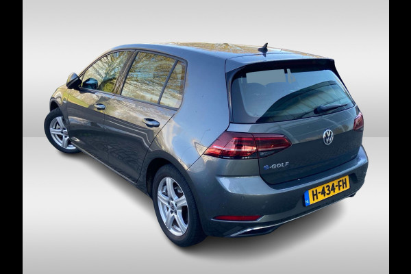 Volkswagen e-Golf e-Golf / Warmtepomp / Camera / Virtual Cockpit / Navigatie / 16'' / DAB / Stoelverwarming / ACC / CarPlay