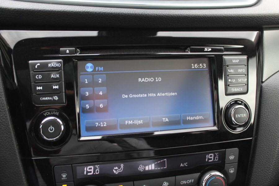 Nissan QASHQAI 1.2 Tekna / Trekhaak / Panoramadak / 360Camera / Navigatie / Keyless / Dodehoek / Cruise Control / DAB / 19''