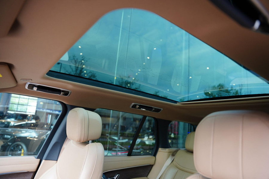 Land Rover Range Rover P 440 E SE / Nieuwe Service / Trekhaak / Stoelventilatie