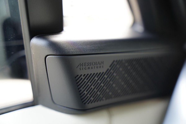 Land Rover Range Rover P 550 E Autobiography Perlino Leder / Meridian Signature / Elekt. Trekhaak